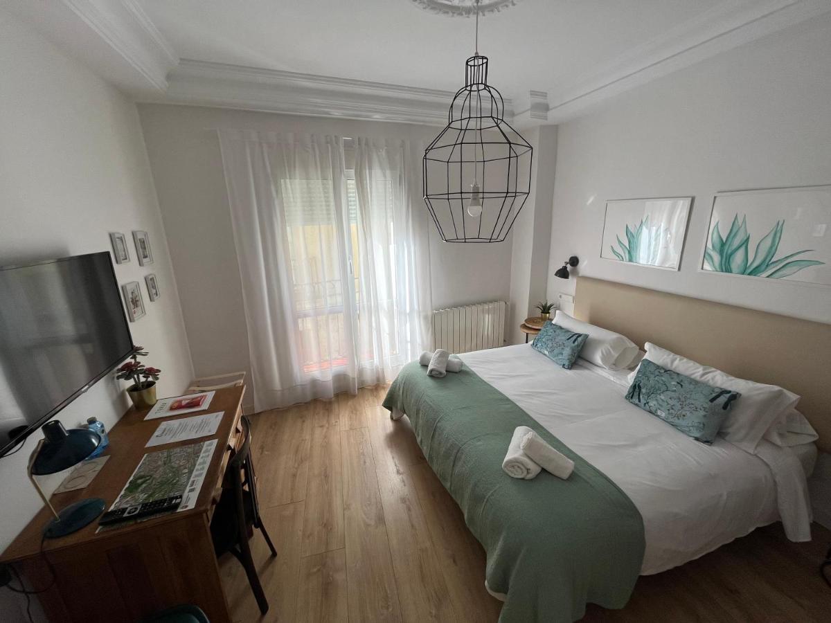 Pension Boutique Dona Urraca Burgo Екстериор снимка